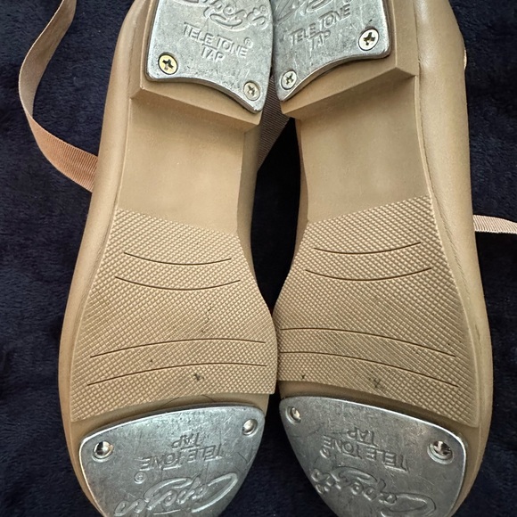 Capezio Tan Tap Shoes with Ribbon - Picture 4 of 8